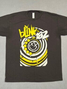 Blink 182 T Shirt Mens Large Black Pop Punk Rock Emo Band Tee Y2K‎
